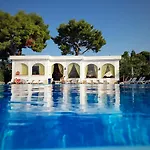 Aparthotel Villaggio Alba Chiara