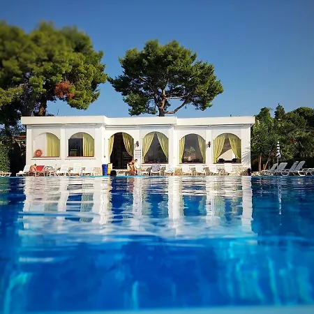 Apartmanhotel Villaggio Alba Chiara