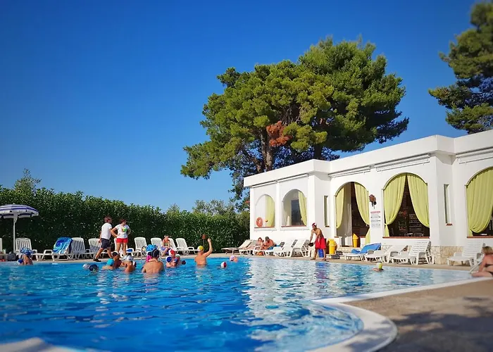 Lejlighedshotel Villaggio Alba Chiara
